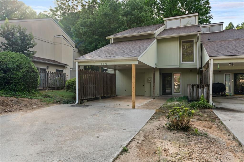 6390 Hawthorne Ter., Peachtree Corners, GA 30092