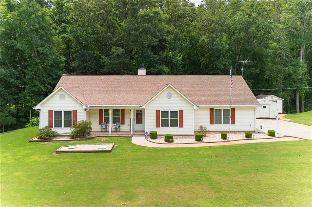 187 Cedar Ridge Rd., Locust Grove, GA 30248