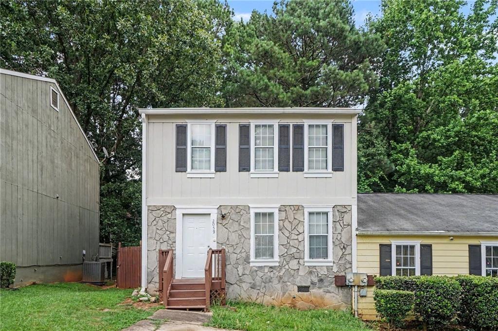 2058 Charter Ln., Lithonia, GA 30058