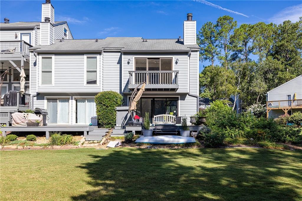 1018 Riverbend Club Dr. #18, Atlanta, GA 30339
