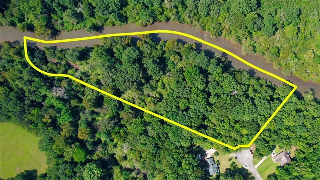 185 River Shoals Ct., Covington, GA 30016