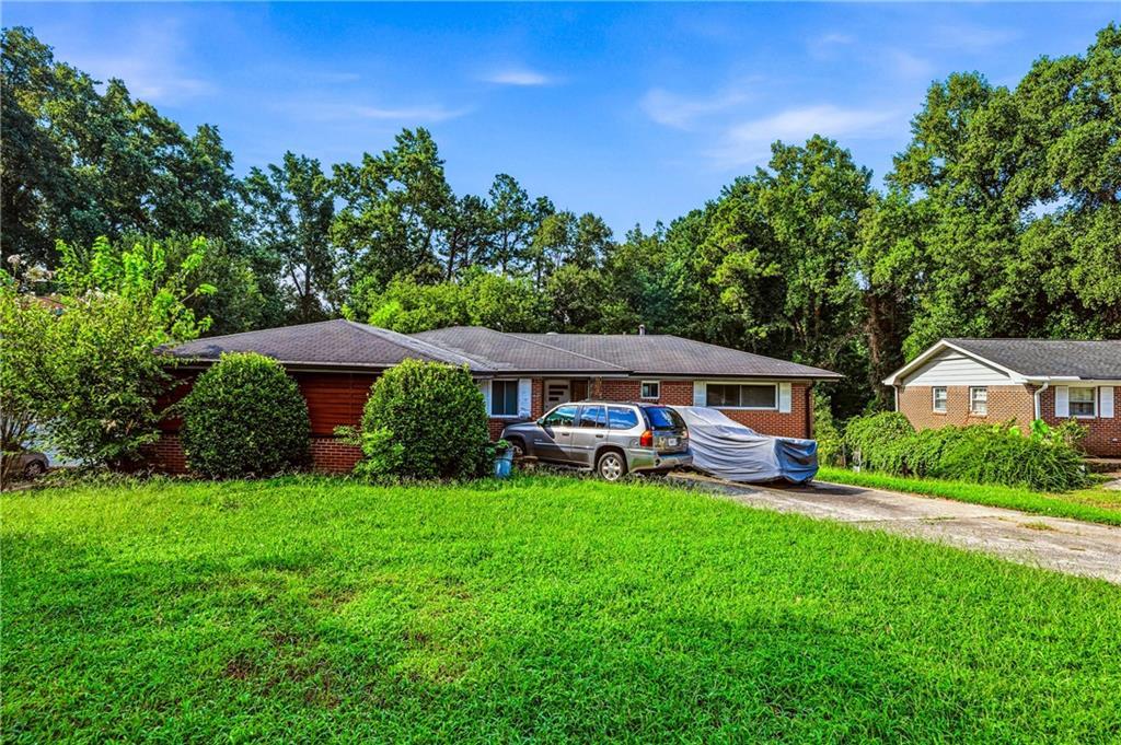 2537 Dresden Dr., Atlanta, GA 30341