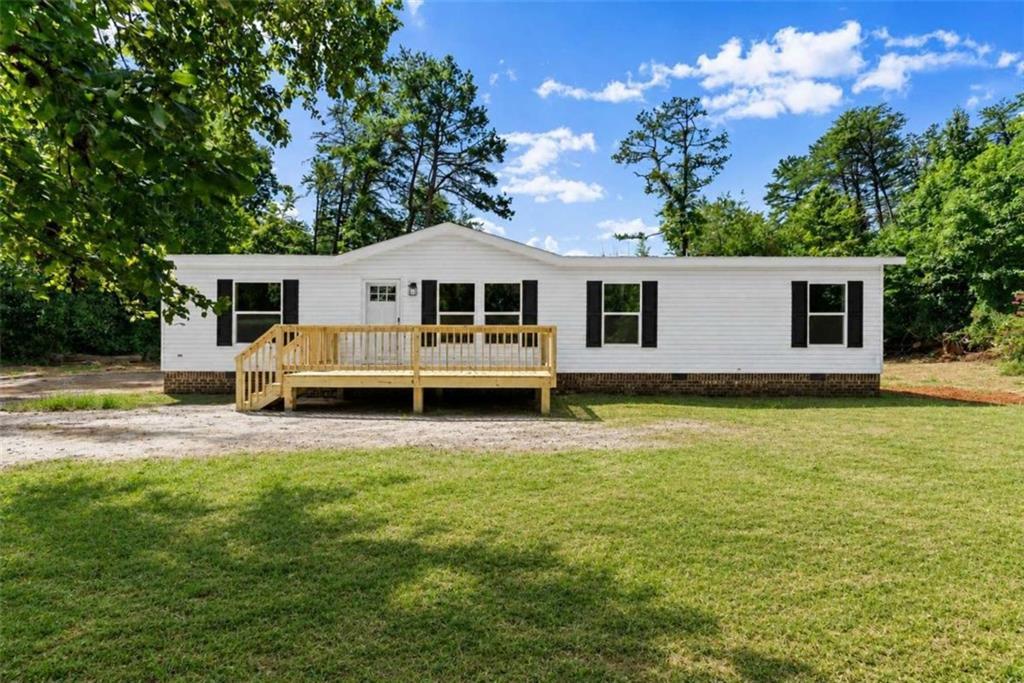 108 Galahad Rd., Dahlonega, GA 30533