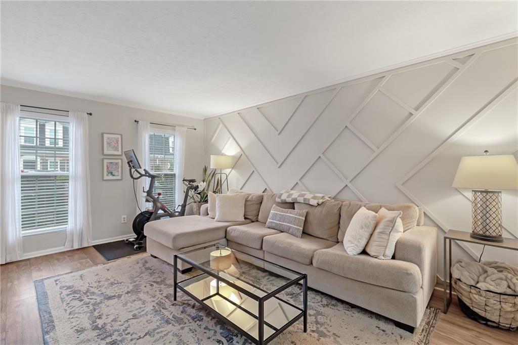 12 Surry County Place Nw, Atlanta, GA 30318