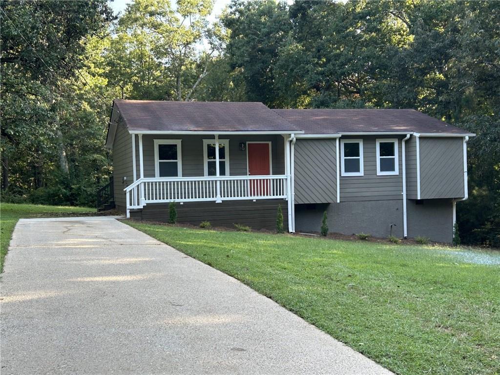 2683 Legion Lake Rd., Douglasville, GA 30135