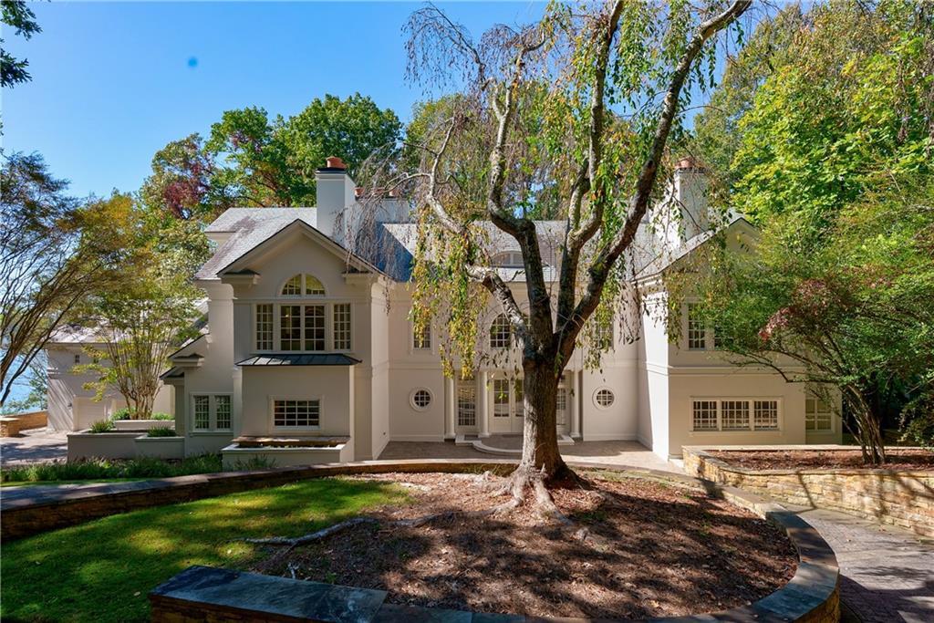 6655 Sweetwater Point, Flowery Branch, GA 30542