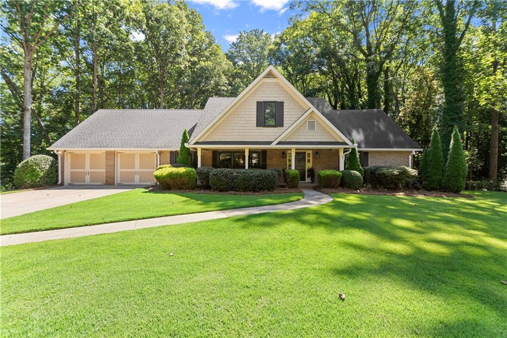 1479 Burns Dr., Gainesville, GA 30501