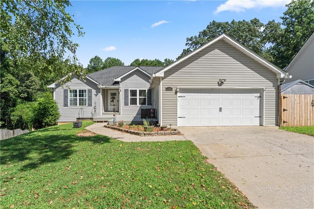 104 Legend Creek Dr., Canton, GA 30114