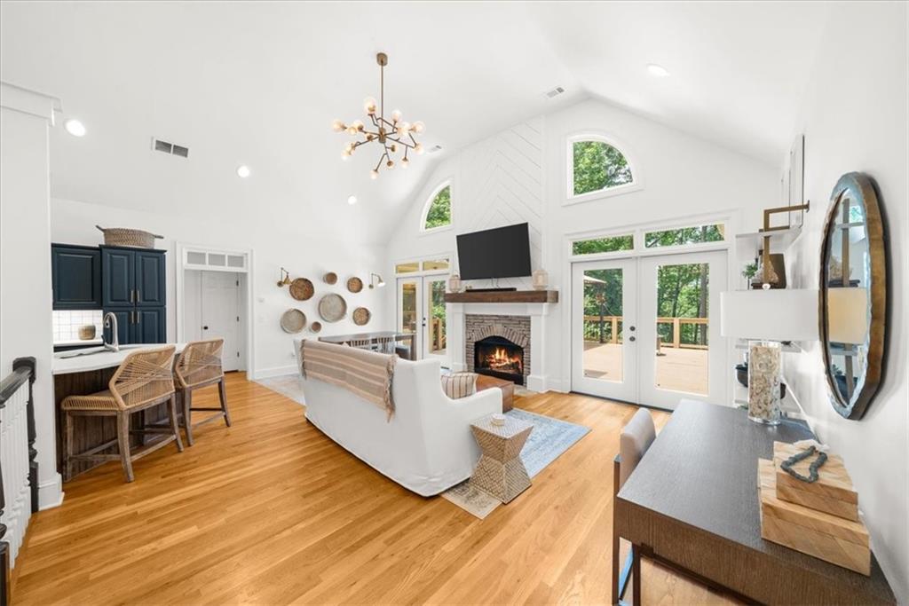 3410 Banks Mountain Pl., Gainesville, GA 30506