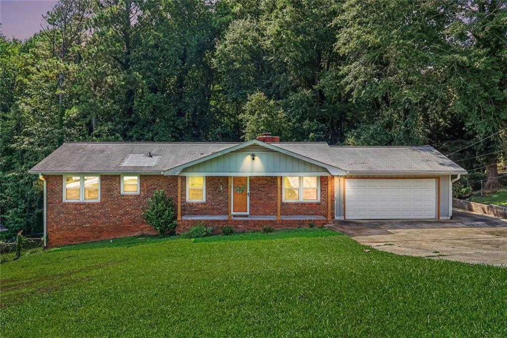 4405 Hide A Way Dr., Austell, GA 30106
