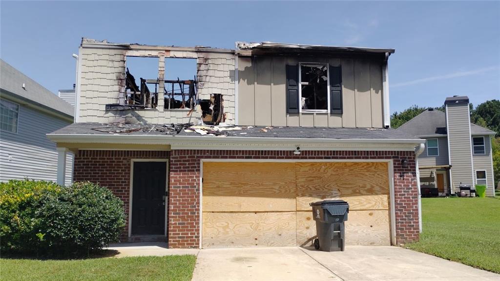 11248 Aliyah Dr., Hampton, GA 30228