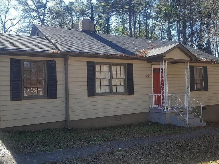 1338 Lynford Dr., Atlanta, GA 30310