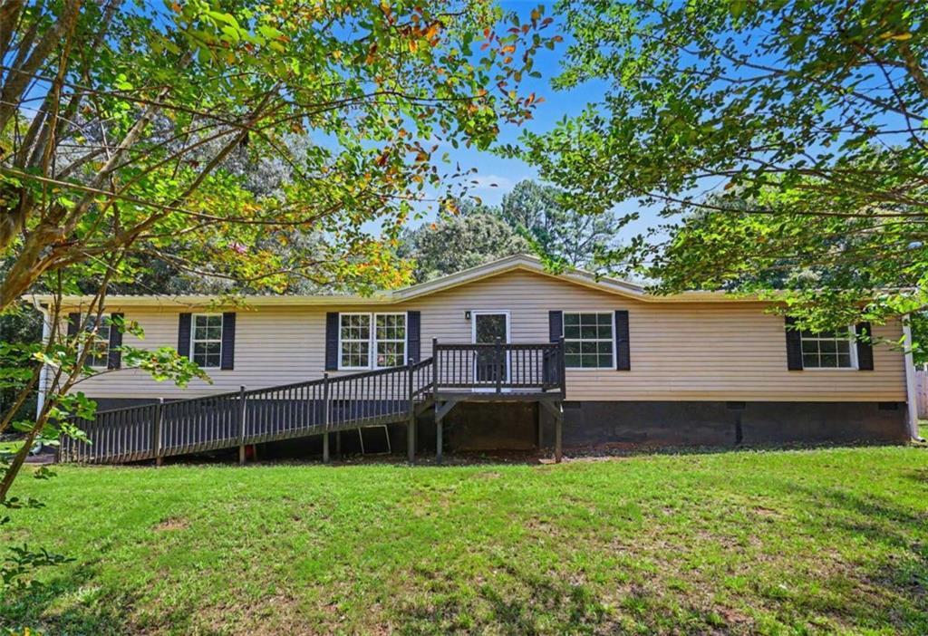 218 Hightower Tr., Jefferson, GA 30549