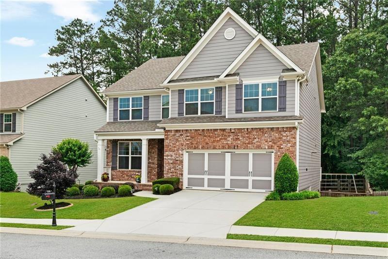 526 Rokeby Dr., Woodstock, GA 30188