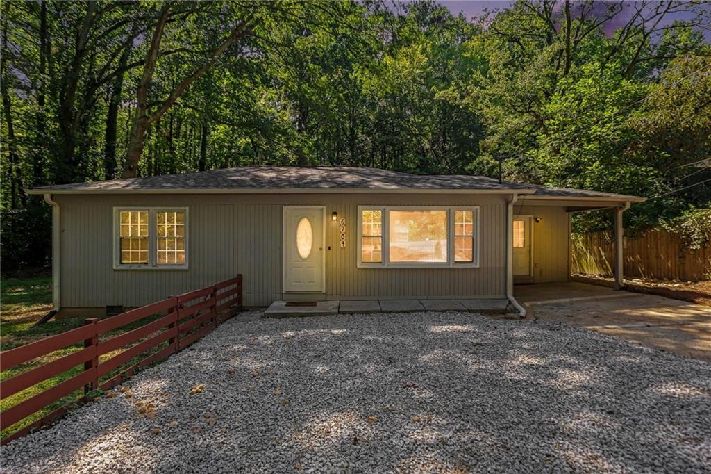 6709 Baker Dr., Lithia Springs, GA 30122