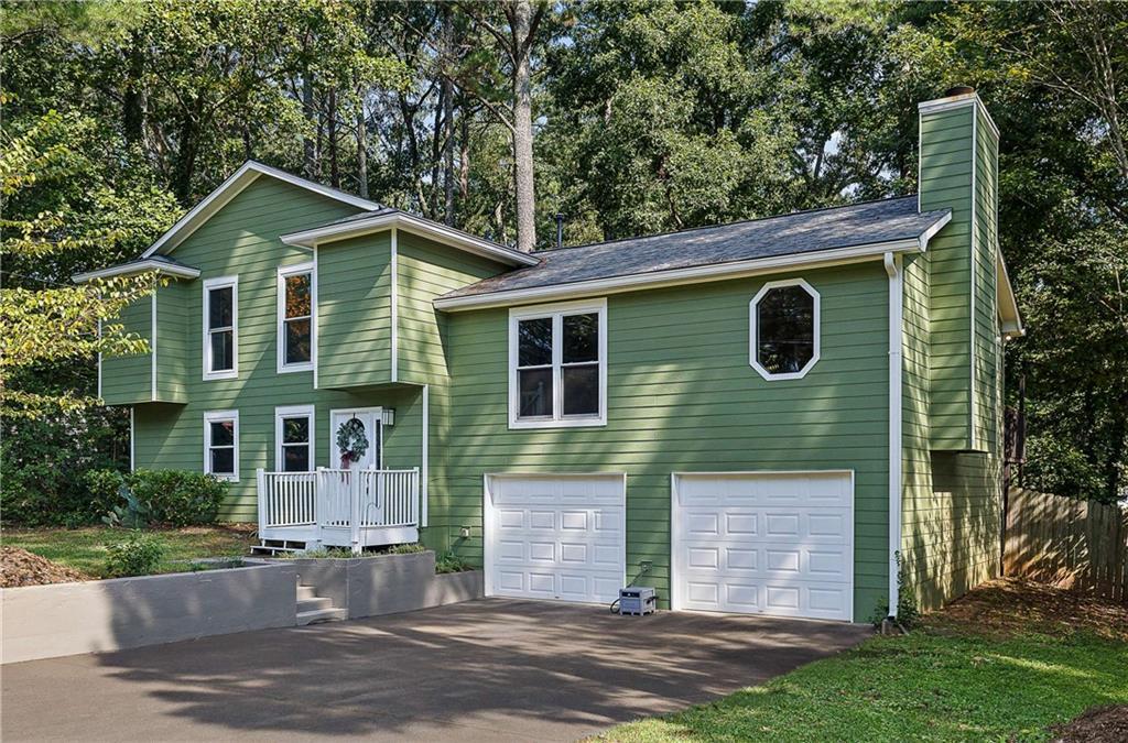 5308 Ferry Creek Ln., Acworth, GA 30102