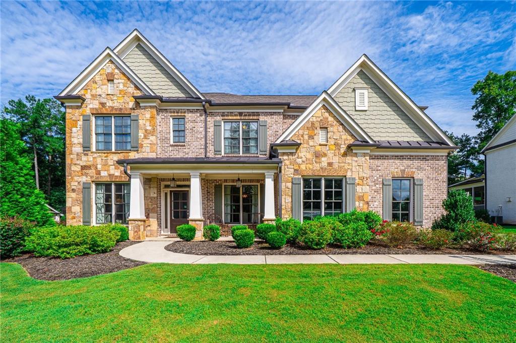 2440 Sunflower Dr., Hoschton, GA 30548