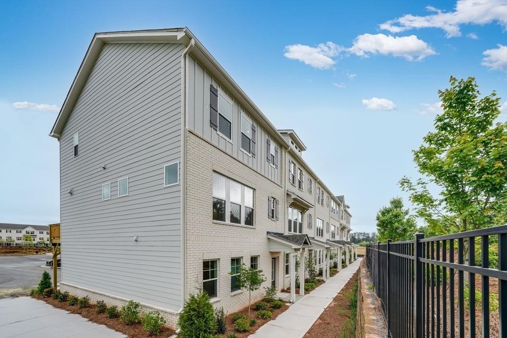 106 Epperly Way, Tucker, GA 30084