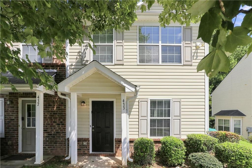 433 Inkberry Dr., South Fulton, GA 30349