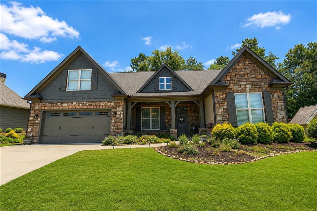 308 Taylor Leigh Ct., Ball Ground, GA 30107