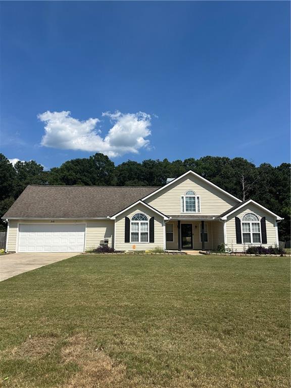 310 Windermere Dr., Loganville, GA 30052