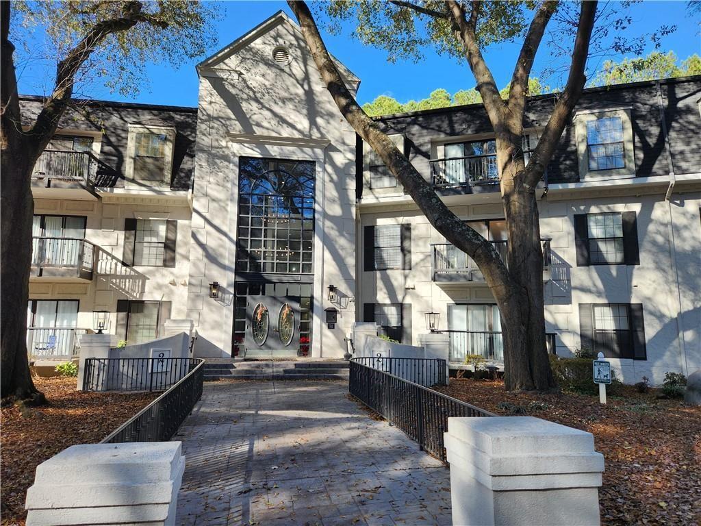 2201 Pine Heights Dr., Atlanta, GA 30324