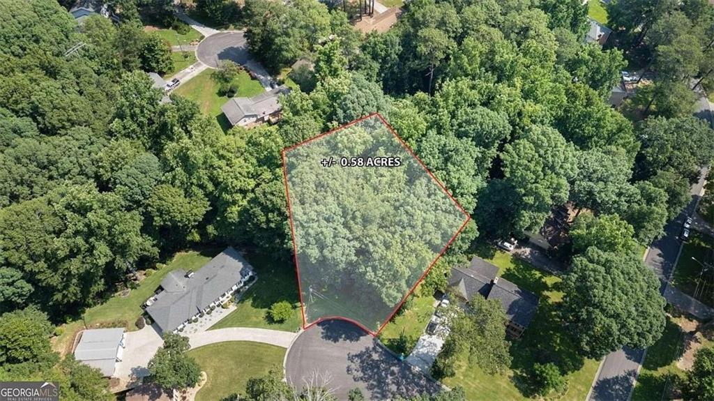 2406 Creole Creek Cir., Stone Mountain, GA 30087