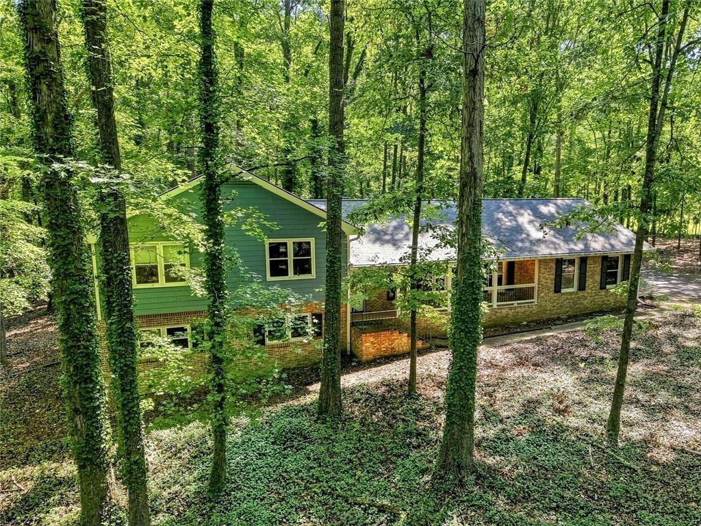 1050 Skyline Dr., Covington, GA 30014