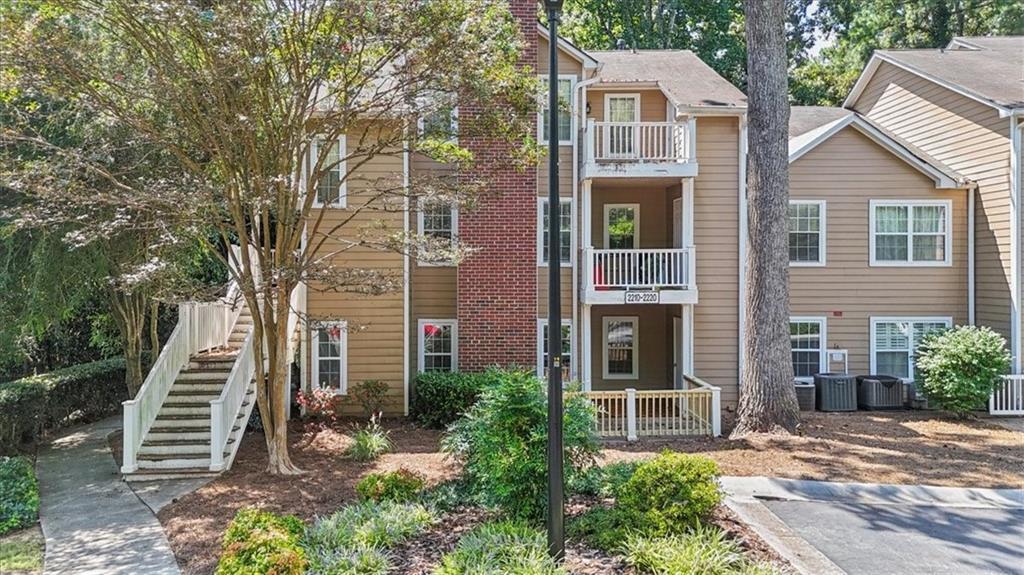2210 River Heights Ct., Marietta, GA 30067