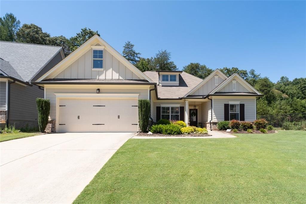 302 Flowing Tr., Dawsonville, GA 30534