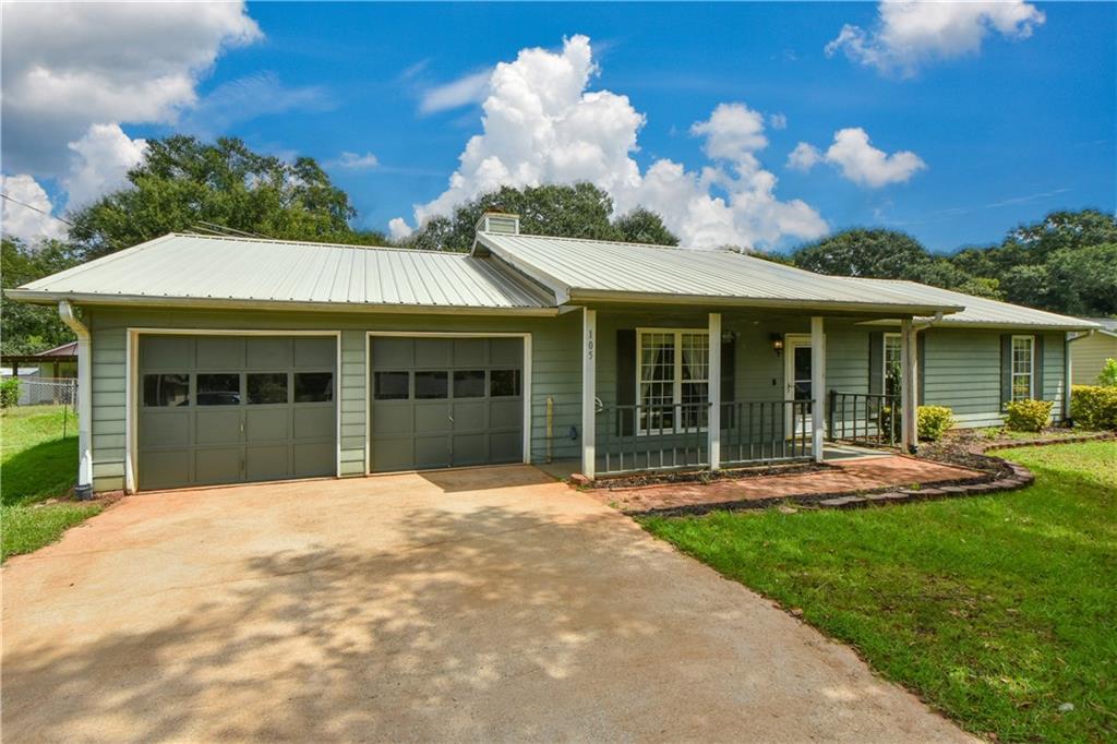 105 Gwenellen Dr., Locust Grove, GA 30248