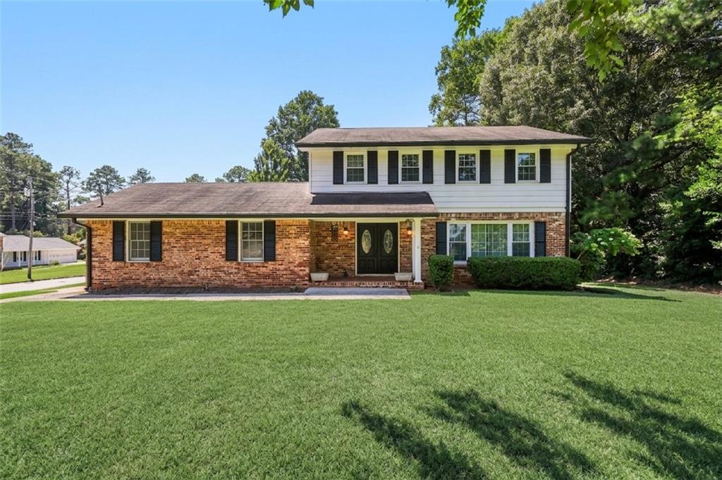 1741 Beauregard Dr., Lilburn, GA 30047