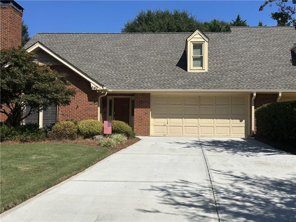 640 Brickleberry Ct., Roswell, GA 30075