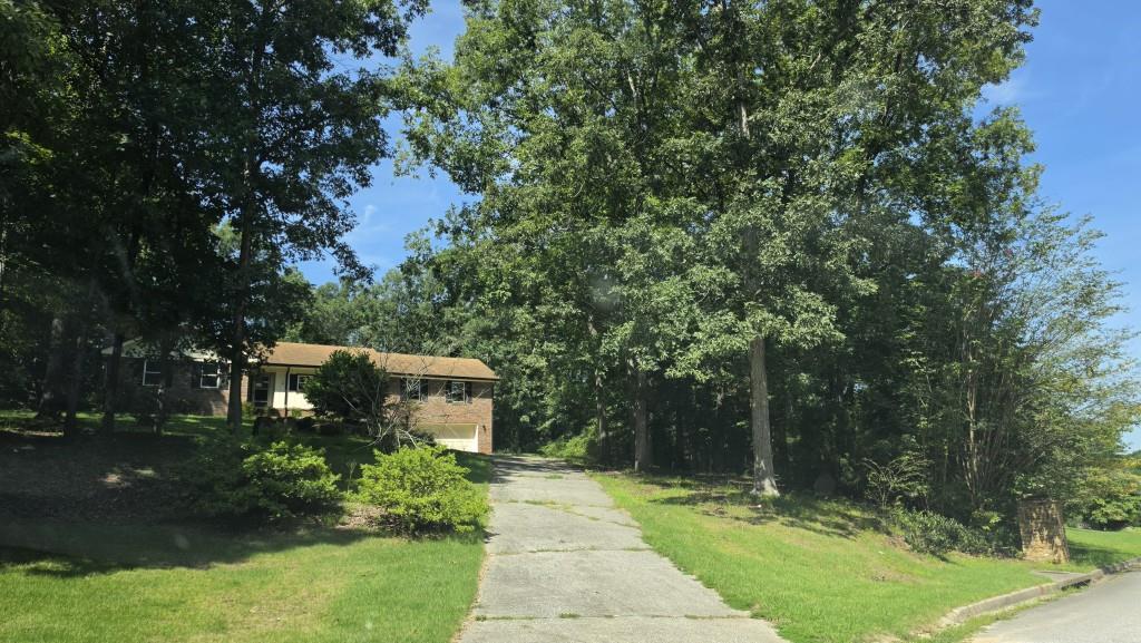 2206 Lost Forest Ln., Conyers, GA 30094