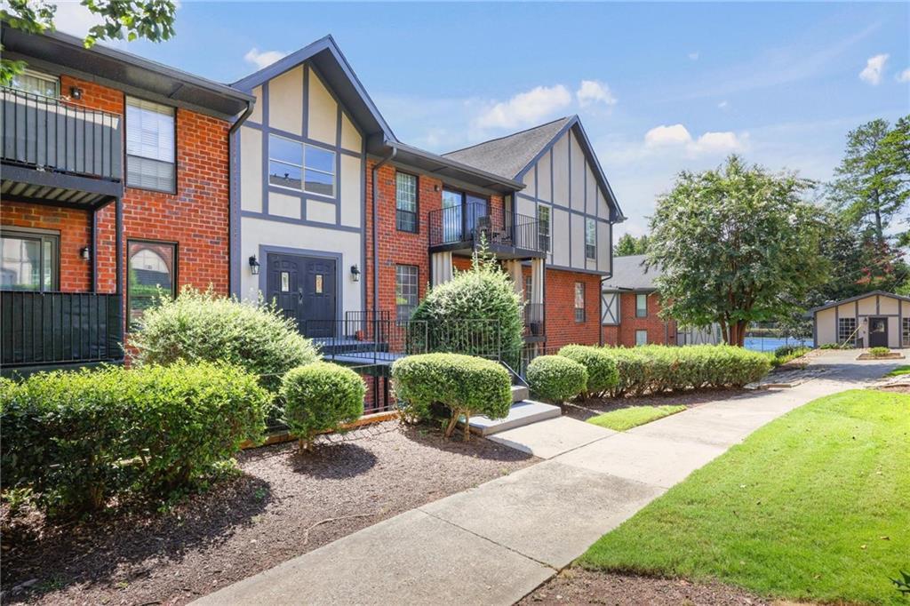 6851 Roswell Rd. #F5, Sandy Springs, GA 30328