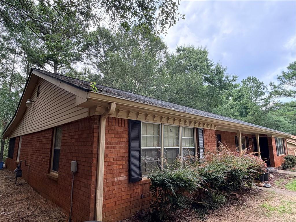 1776 Salem Woods Dr., Conyers, GA 30013