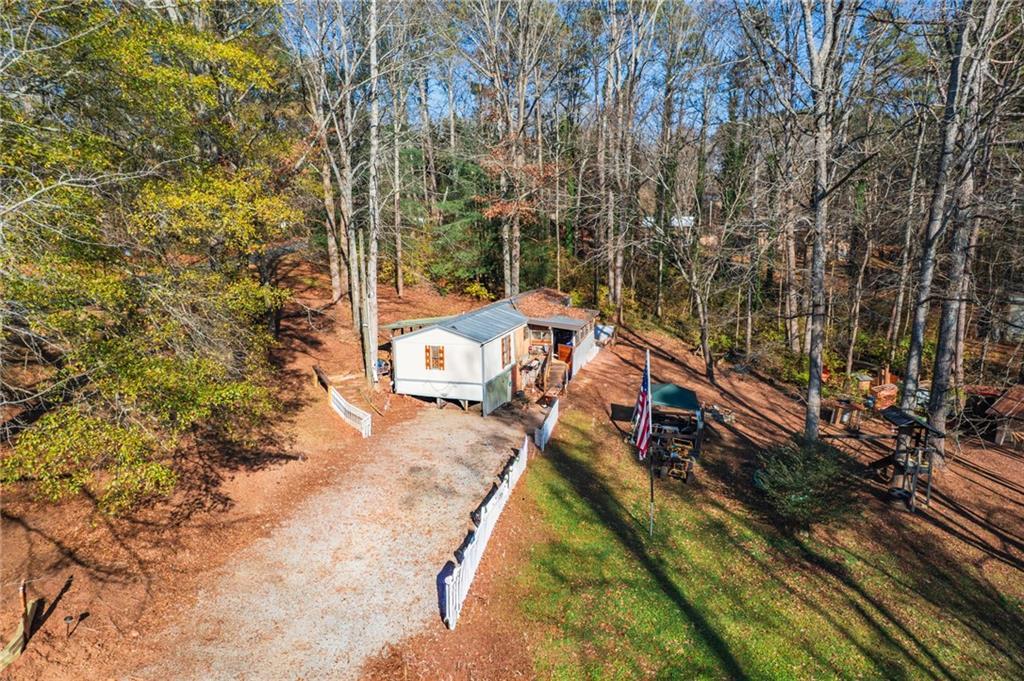 11 Beechwood Ln., Jasper, GA 30143