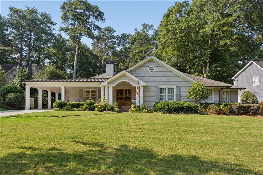 912 Beaverbrook Dr., Atlanta, GA 30318