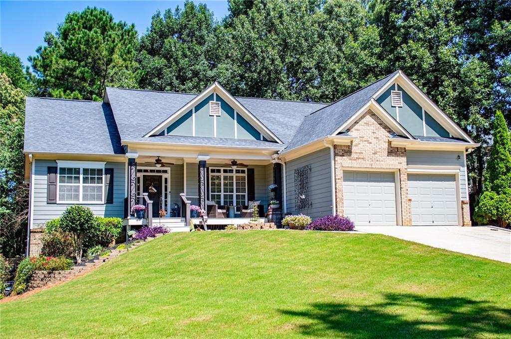 914 Safe Harbor Dr., Dallas, GA 30157