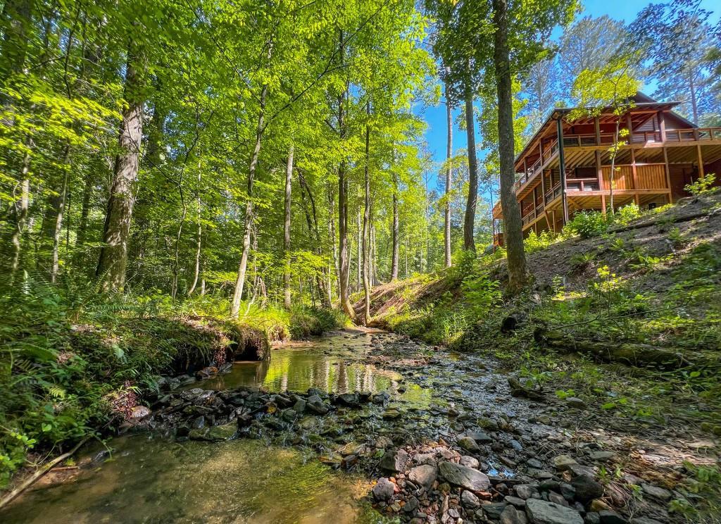 681 Catawba Cir., Ellijay, GA 30540