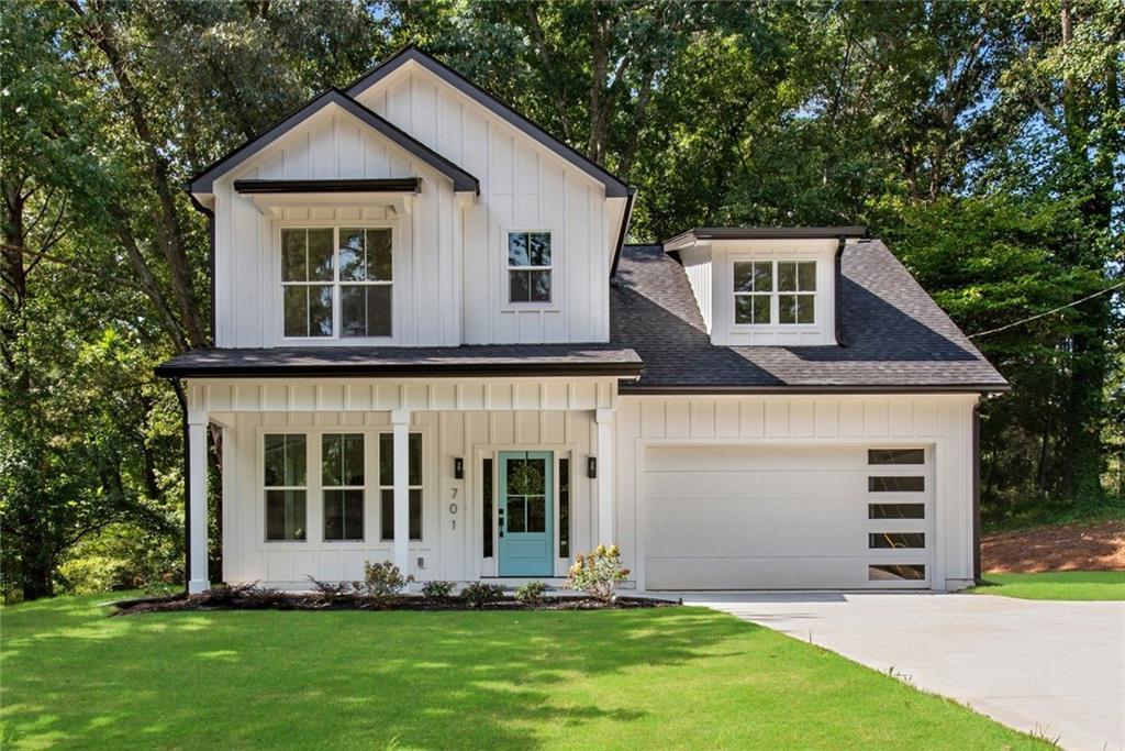 701 Chester Harris Dr., Dallas, GA 30132