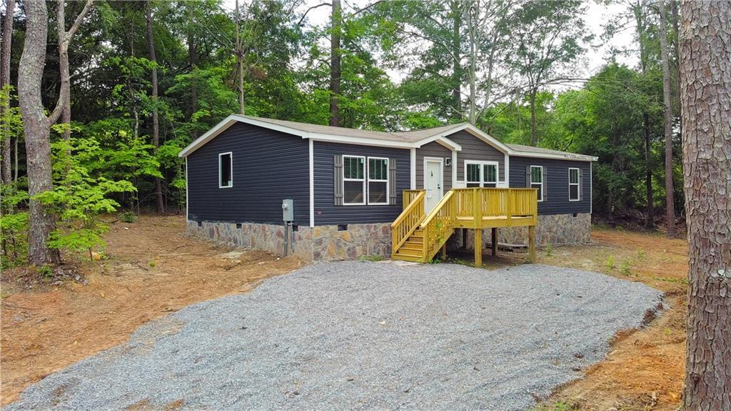 25 Lewis Barrett Blvd., Rome, GA 30161