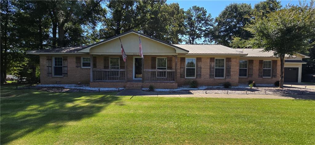 644 Collard Valley Rd., Cedartown, GA 30125