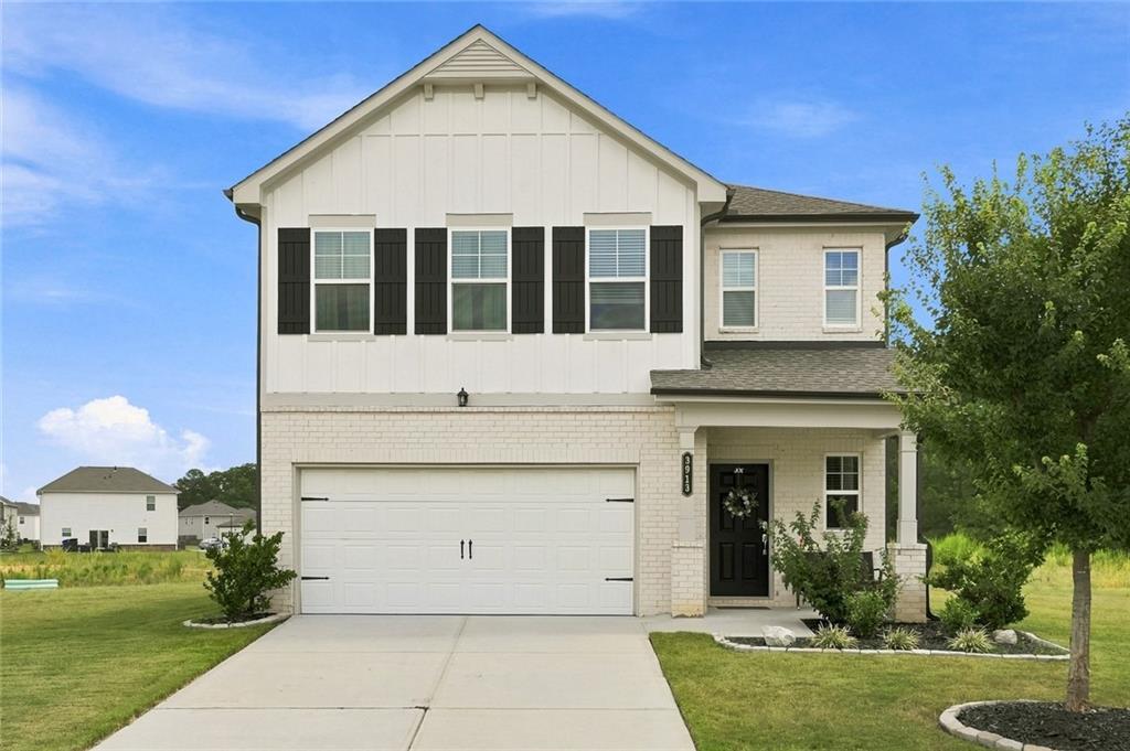 3913 Rustic Barn Way, Loganville, GA 30052