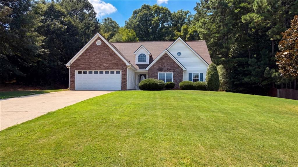567 Deadwood Tr., Locust Grove, GA 30248