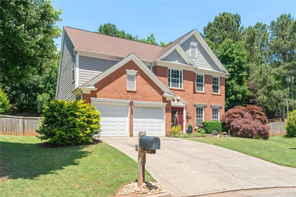 1335 Lyndhurst Way, Roswell, GA 30075