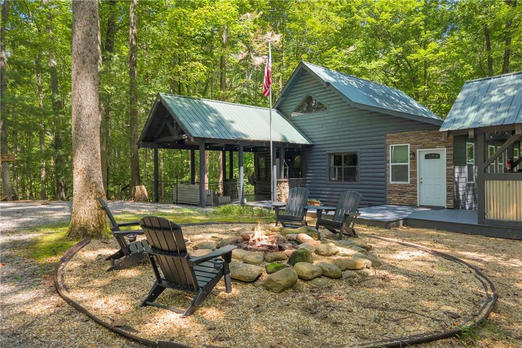 62 Couples Ln., Sautee Nacoochee, GA 30571