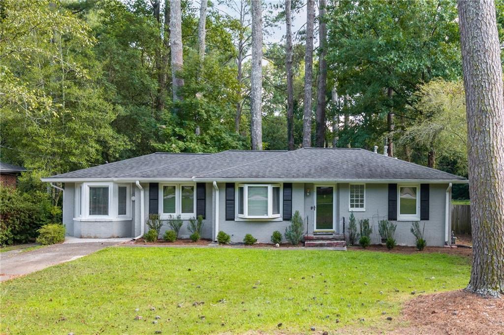 2347 Hunting Valley Dr., Decatur, GA 30033