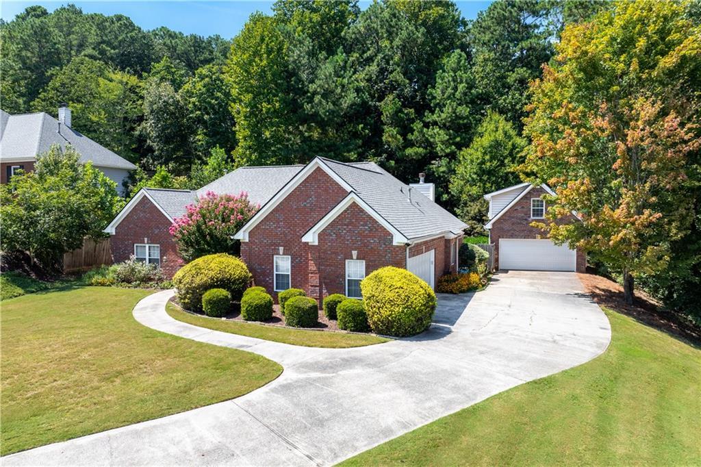 5995 Cedar Lake Tr., Loganville, GA 30052