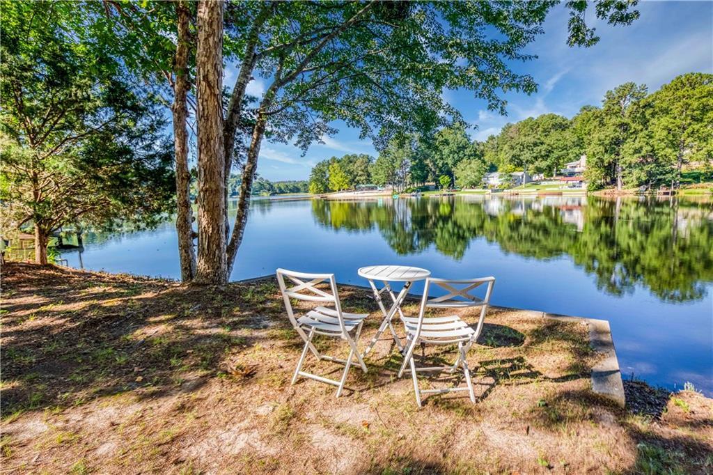 2483 Lakeshore, Conyers, GA 30012